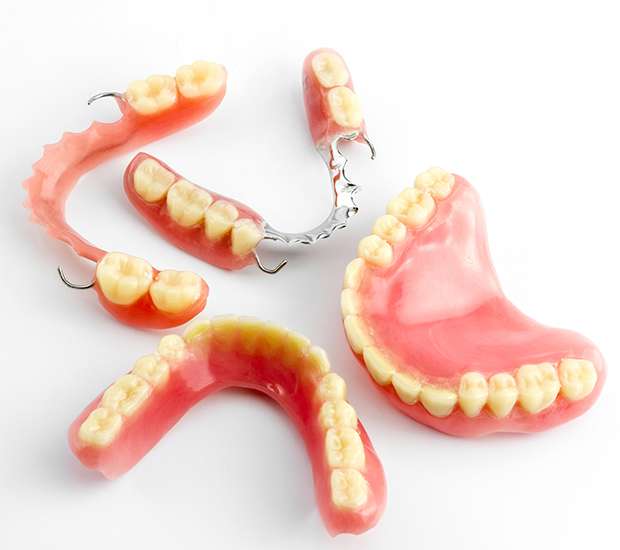Paris What Do I Do If I Damage My Dentures